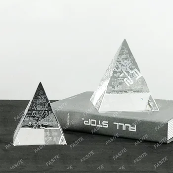 Oteiza Moderno Simple Pirámide De Cristal De La Decoración De La Casa, Sala, Comedor, Recibidor, Dormitorio, Estudio Del Modelo De Decoración De La Habitación