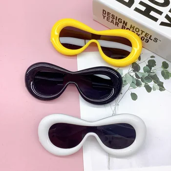 el color de la Moda de nueva lindo caramelo pan inflable de los labios de los niños gafas de sol personalizadas ojo de gato gafas